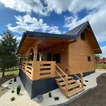 Letniskowy Zacisze 2 *
