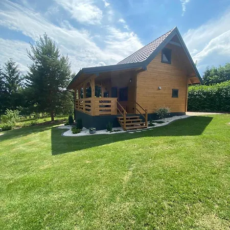 Letniskowy Zacisze 2 Holiday home Urowo